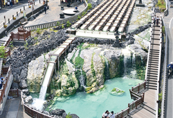 2泊連泊で魅力もっと発見 草津温泉 3日間