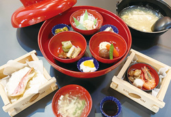 世界遺産　日光東照宮参拝と日光山輪王寺　初開帳「天海大僧正」