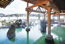 ホテルオークラ新潟ランチビュッフェと名湯月岡温泉・白玉の湯 華鳳