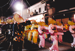 越中八尾『おわら風の盆』と国宝 高岡山瑞龍寺